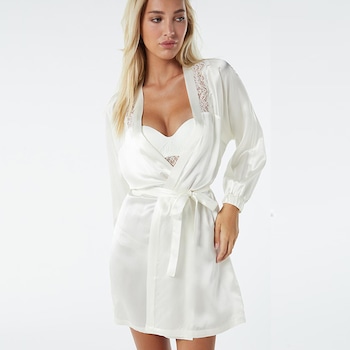 E-Comm: Robes You'll Want, From Cozy to Glam